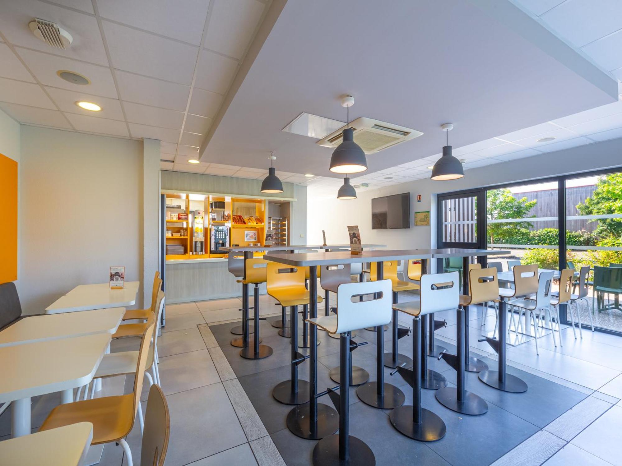 Premiere Classe Chartres Sud - Barjouville Exteriér fotografie