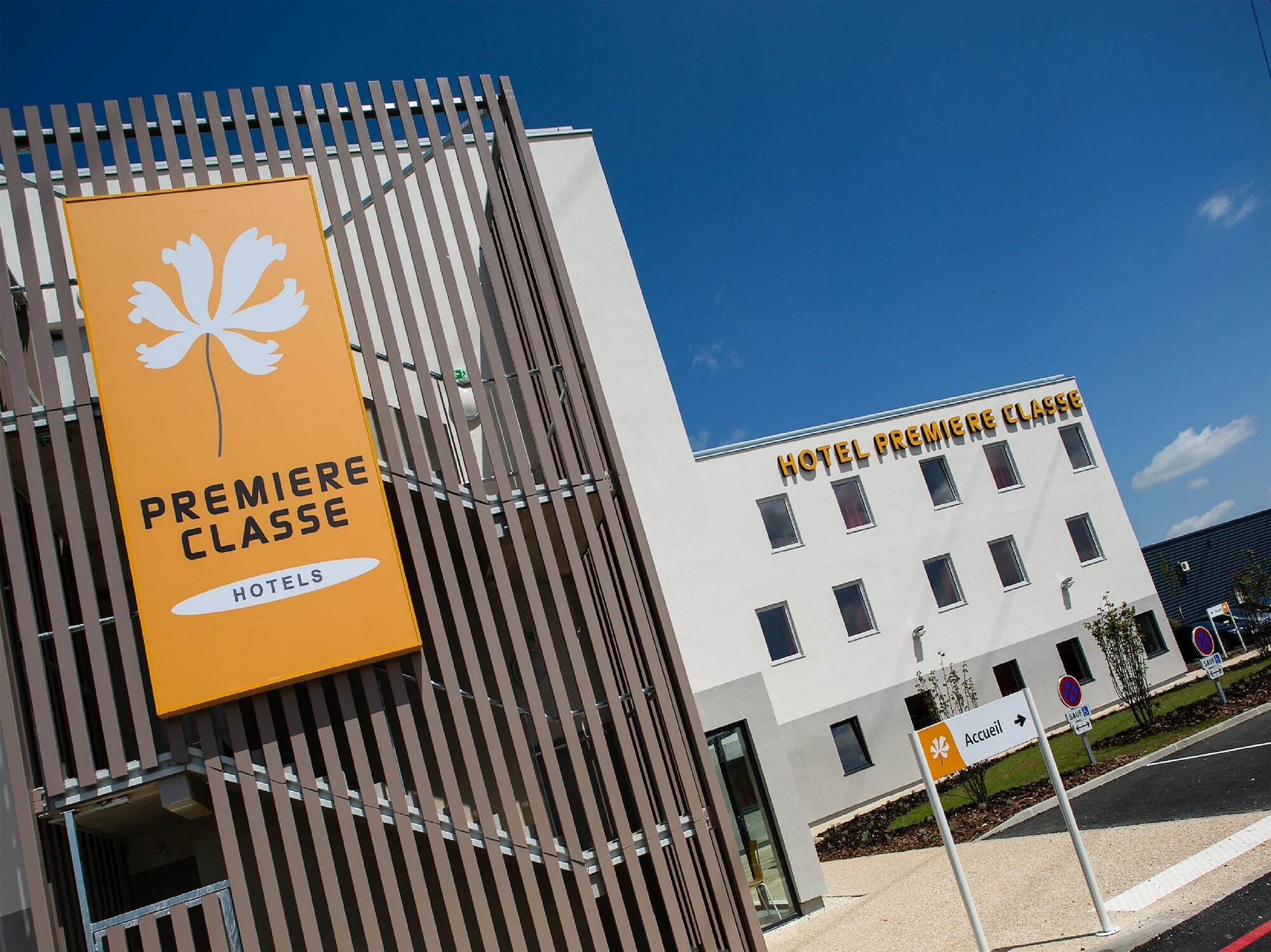 Premiere Classe Chartres Sud - Barjouville Exteriér fotografie